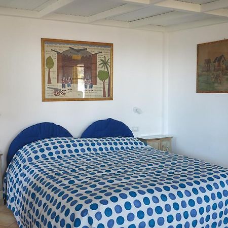 Bonbonniere In Chiaia District Apartment เนเปิลส์ ภายนอก รูปภาพ