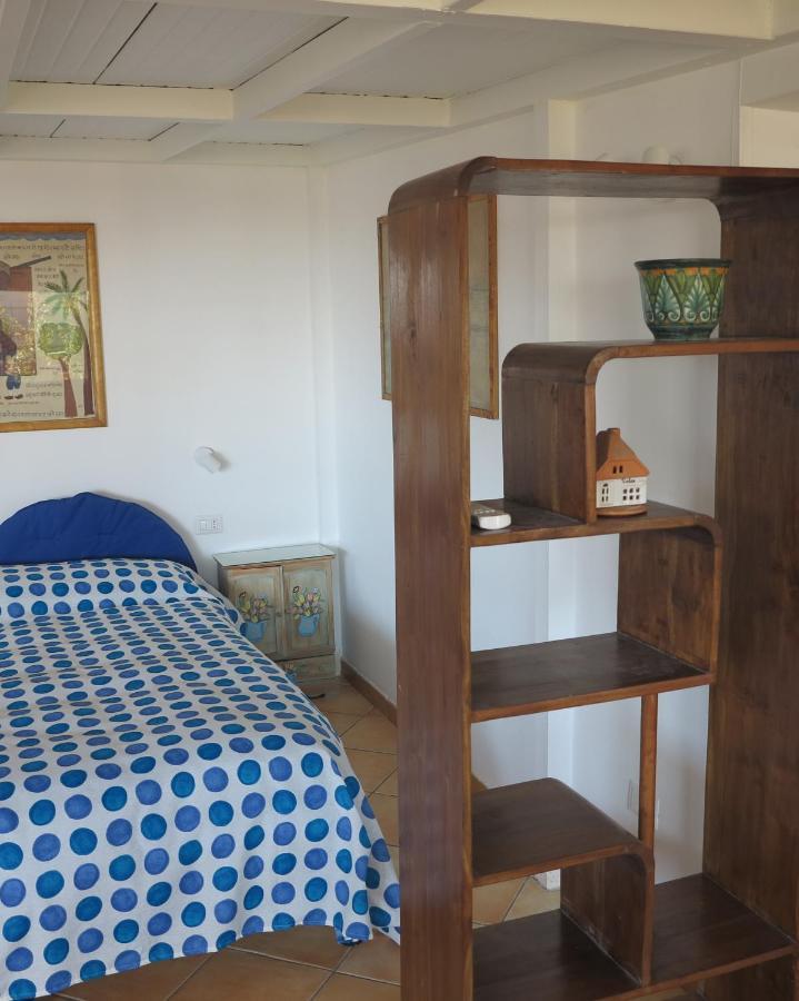 Bonbonniere In Chiaia District Apartment เนเปิลส์ ภายนอก รูปภาพ